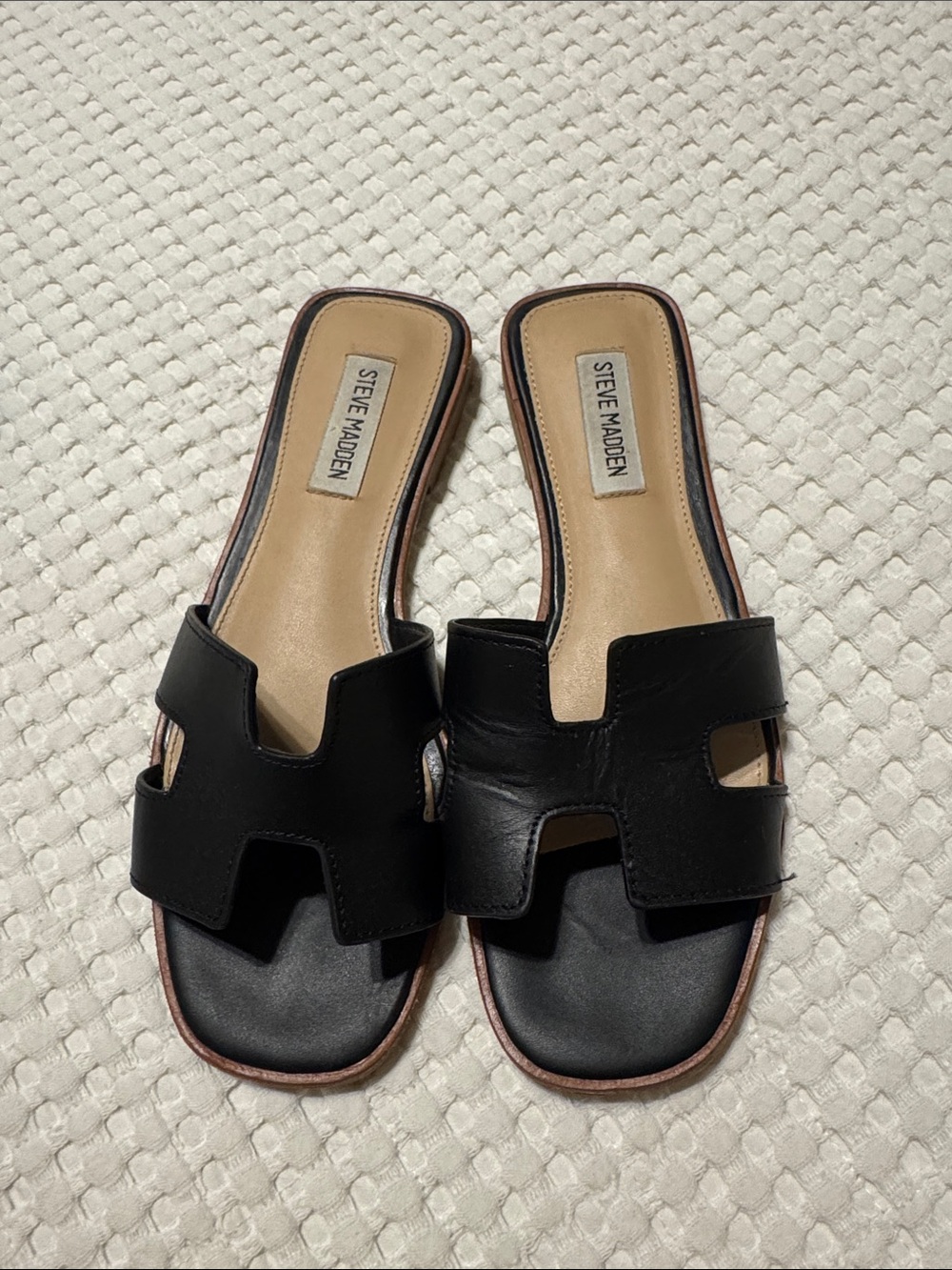 Steve Madden Black Open-Toe Slide Mules